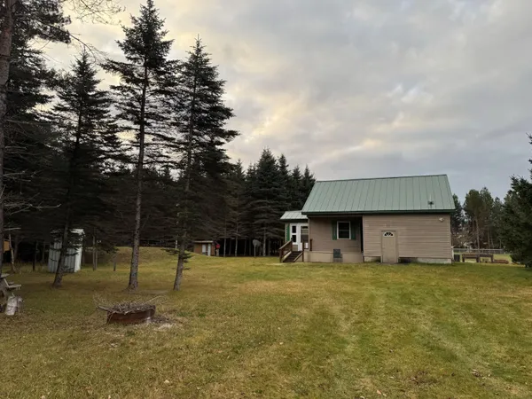 $159,900 | 7104 Highway 117, Engadine, MI 49827
