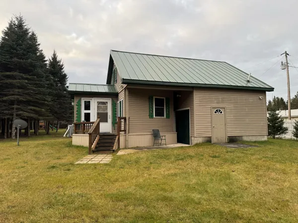 $159,900 | 7104 Highway 117, Engadine, MI 49827