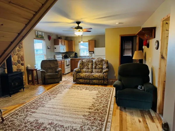 $159,900 | 7104 Highway 117, Engadine, MI 49827