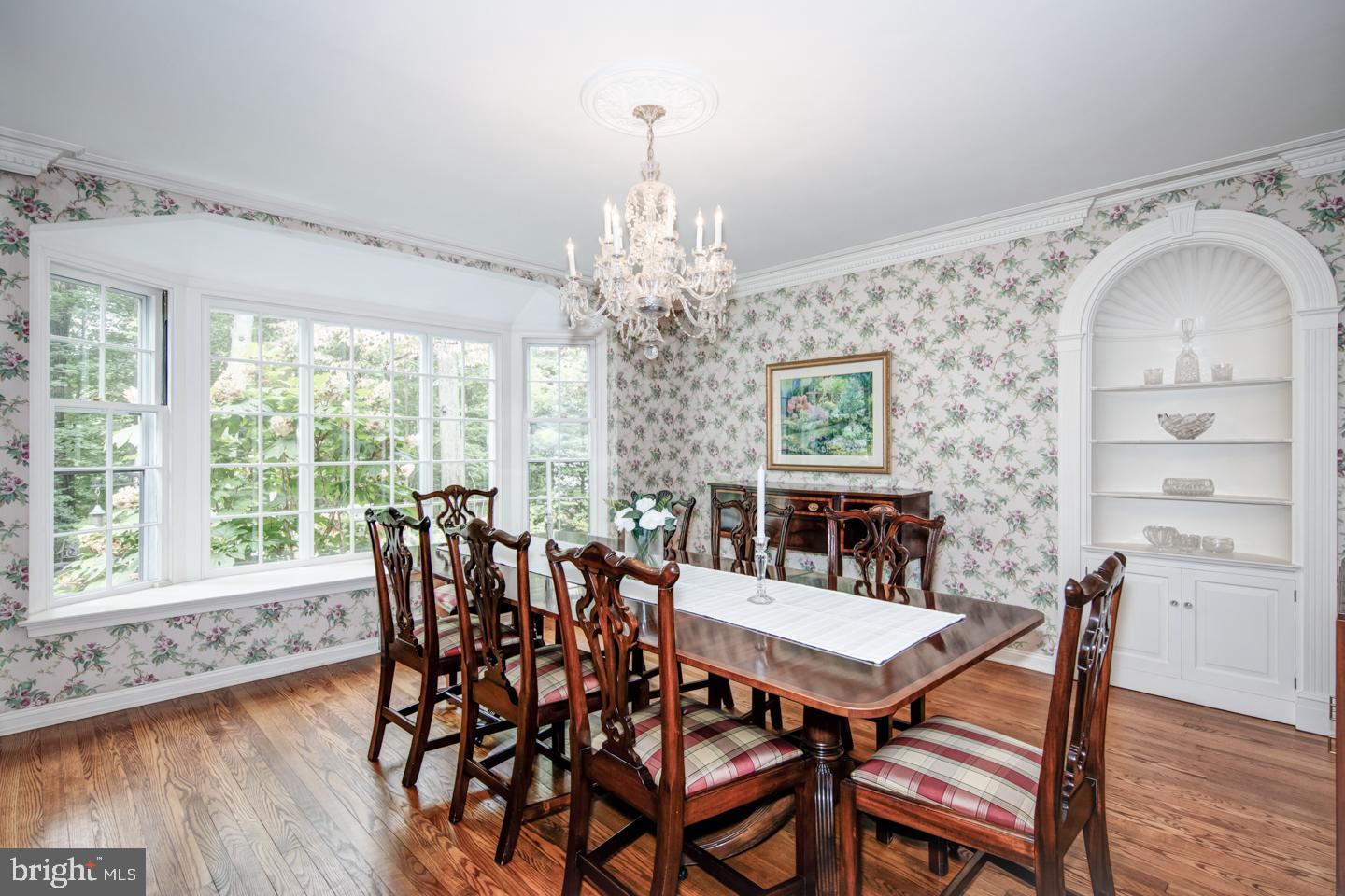 376 Bair Road Berwyn, PA 19312 - Photo 11 of 33 Elegant Dining Room