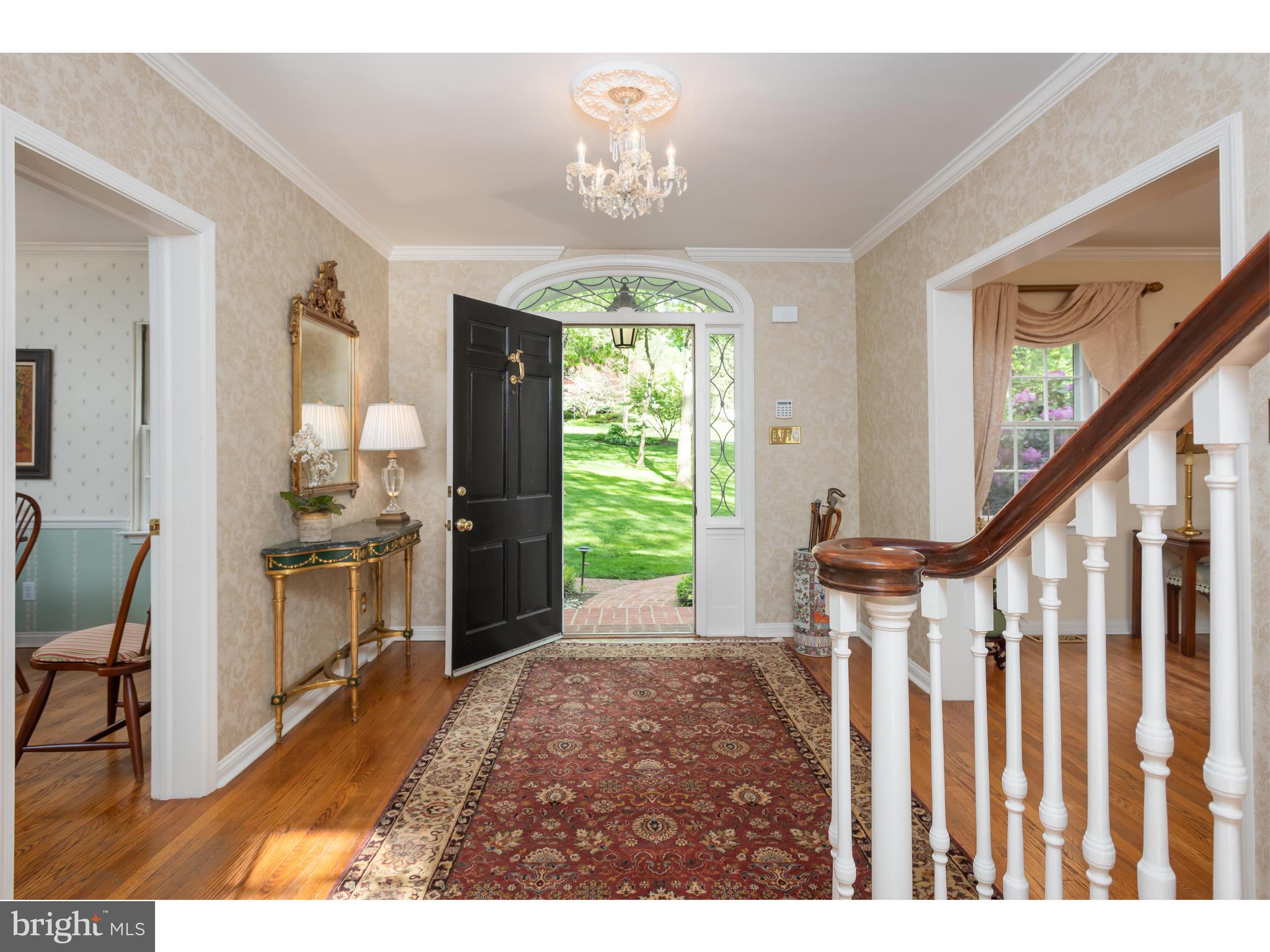 376 Bair Road Berwyn, PA 19312 - Photo 3 of 33 Elegant, Traditional Styling