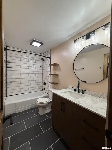 $140,000 | 602 East Nimintz Avenue, Lewistown, IL 61542