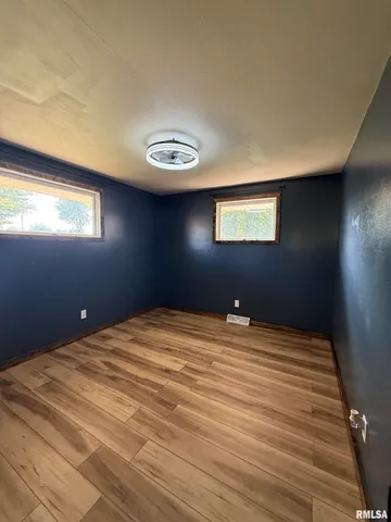 $140,000 | 602 East Nimintz Avenue, Lewistown, IL 61542