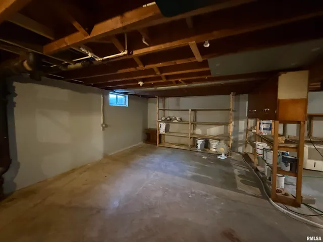 $140,000 | 602 East Nimintz Avenue, Lewistown, IL 61542