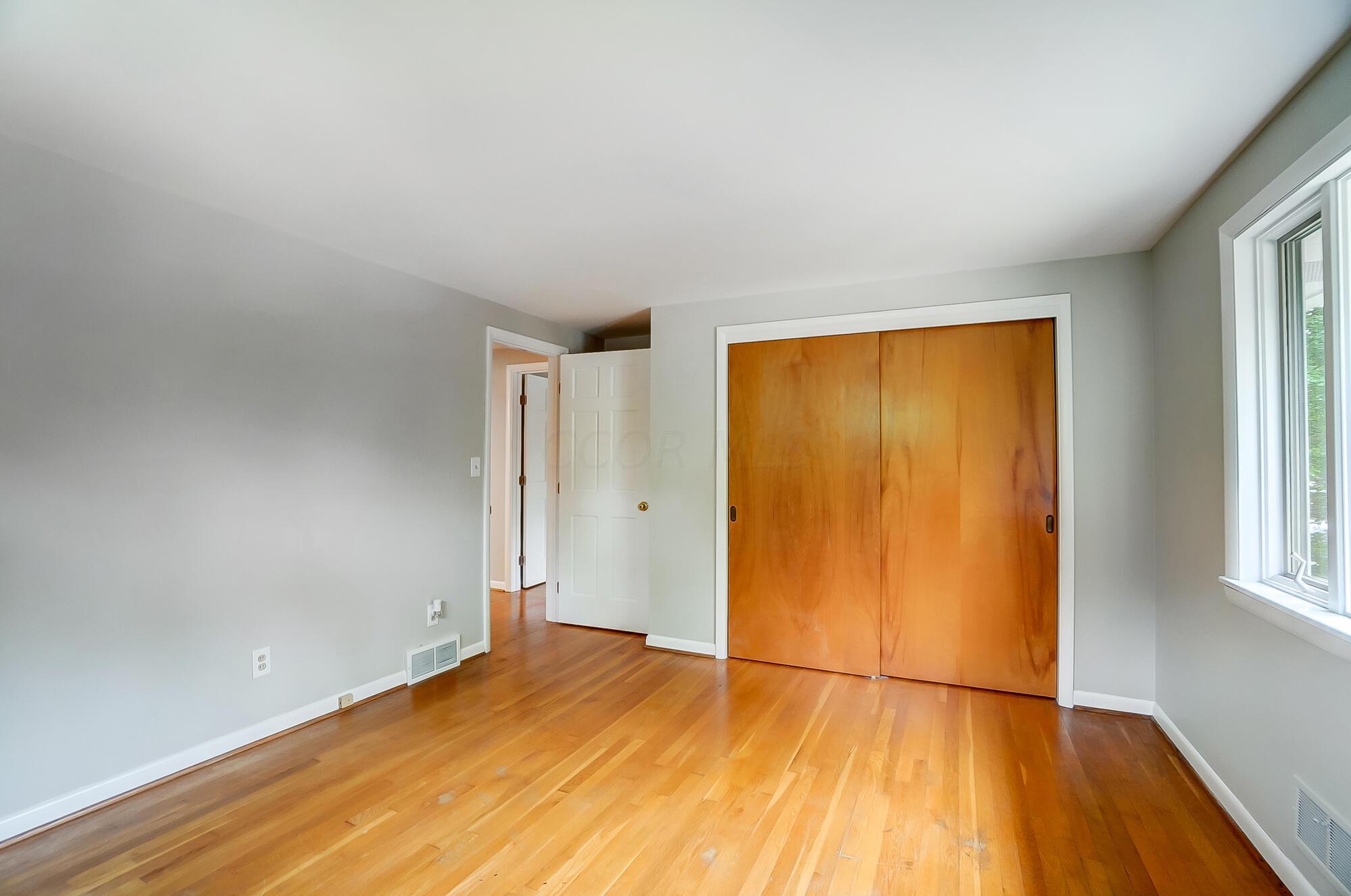 3088 Brandon Road Columbus, OH 43221 - Photo 28 of 63 Bedroom #2