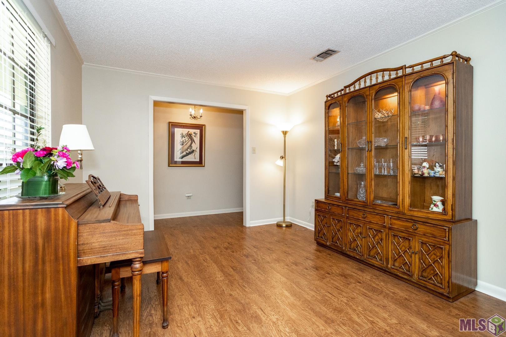 1623 Lucas Place Baton Rouge, LA 70816 - Photo 11 of 19 Gallery Image 11