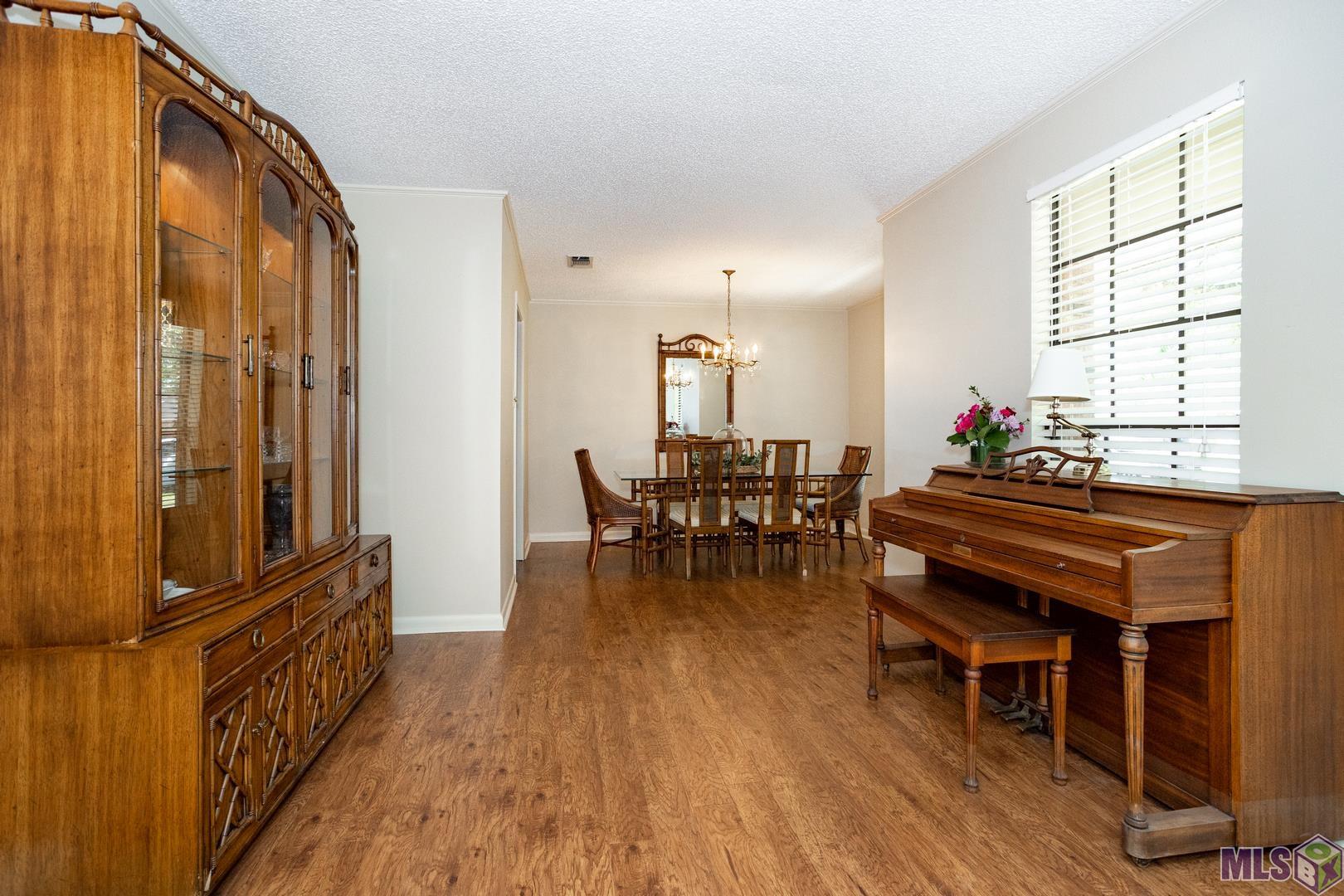 1623 Lucas Place Baton Rouge, LA 70816 - Photo 10 of 19 Gallery Image 10