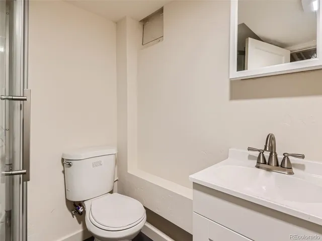 $4,400 | 1365 South Vine Street, Denver, CO 80210