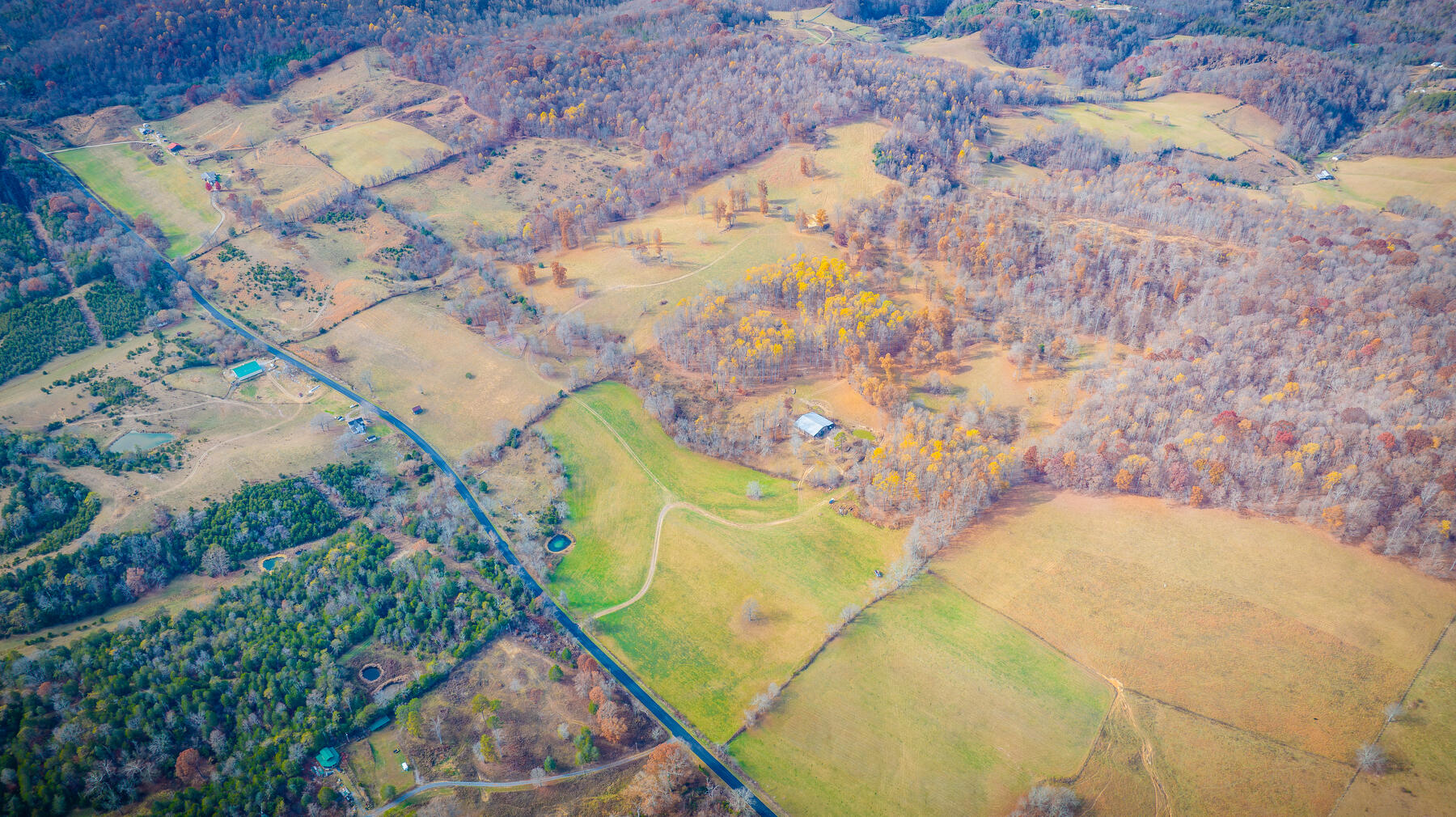636 Clinch Valley Road Eidson, TN 37731 - Photo 22 of 34 108