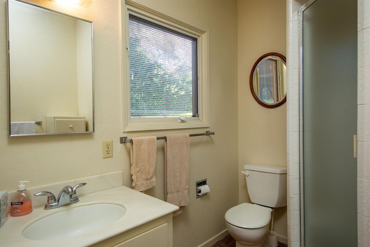 2431 Burnham Road Ojai, CA 93023 - Photo 14 of 26 Gallery Image 14
