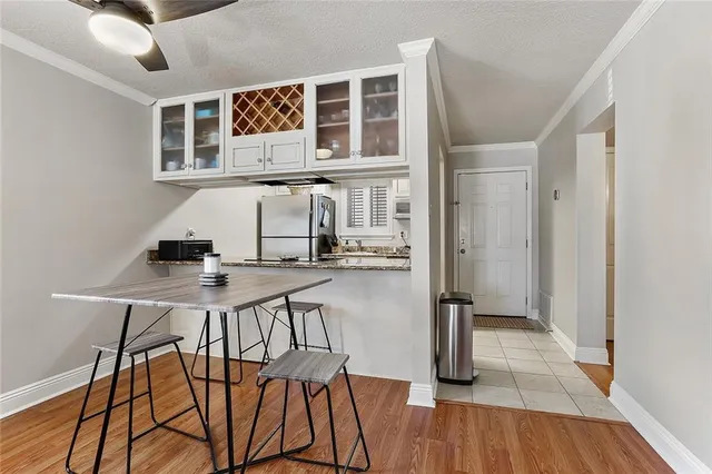 $1,400 | 3805 Houma Boulevard, Unit C236, Metairie, LA 70006