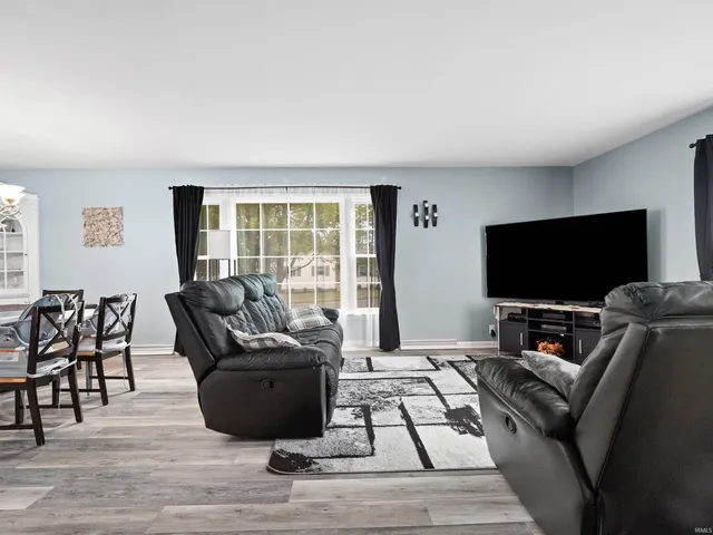 $239,900 | 1240 Helms Drive, Wabash, IN 46992