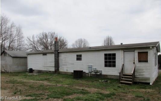 1281 Hunt Road Lexington, NC 27292 - Photo 2 of 11 Gallery Image 2