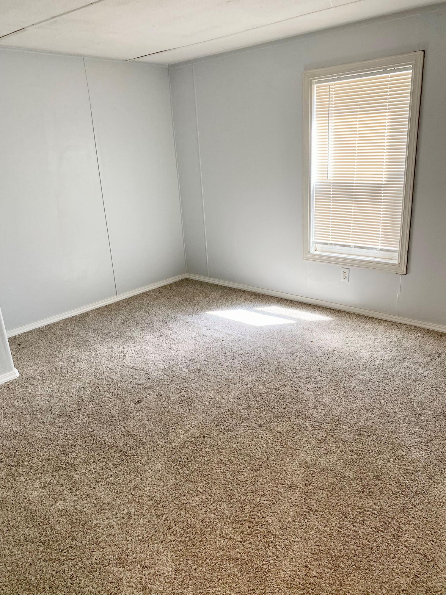 52731 Huntington Road, Unit 24 La Pine, OR 97739 - Photo 12 of 27 IMG_1711 (1)