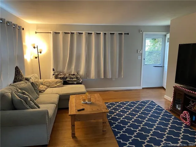 $2,700 | 46 Klarman Drive, Hamden, CT 06518