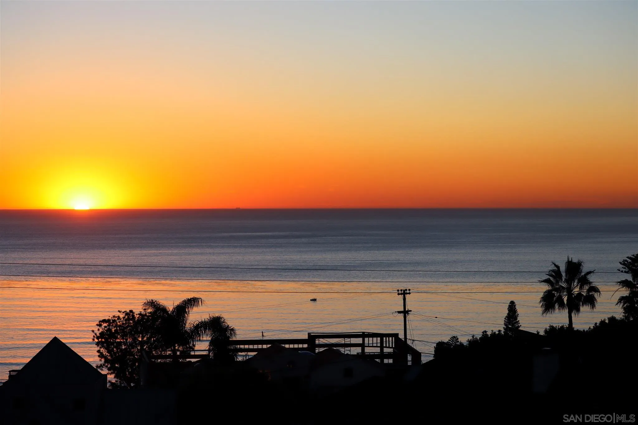 926 La Jolla Rancho Road La Jolla, CA 92037 - Photo 2 of 54 a view of a ocean
