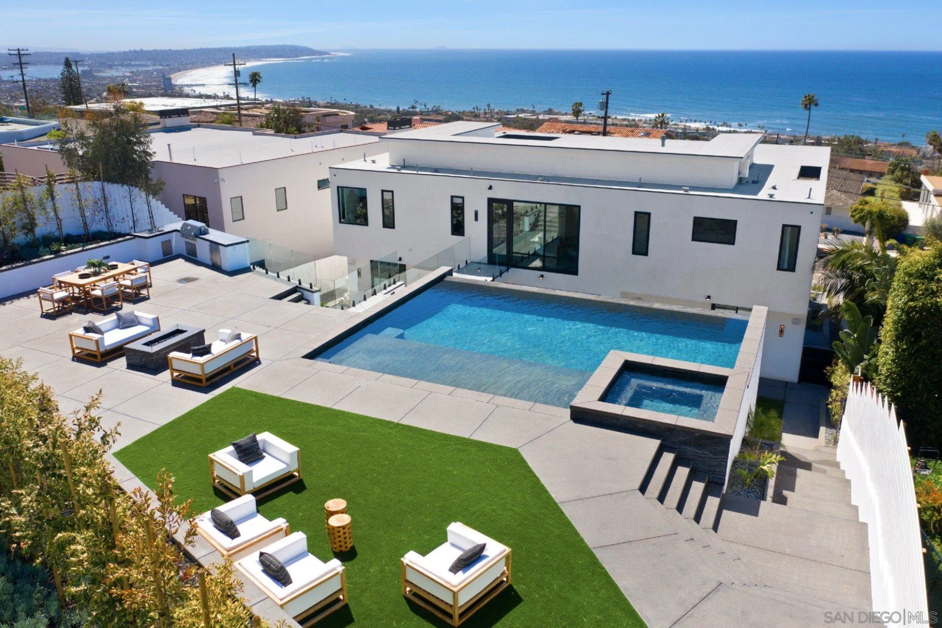 926 La Jolla Rancho Road La Jolla, CA 92037 - Photo 6 of 54 a view of yard from outdoor seating