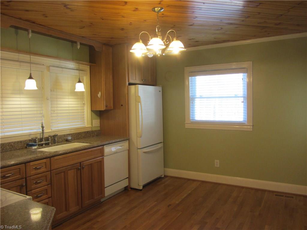 1875 River Road Stoneville, NC 27048 - Photo 5 of 22
