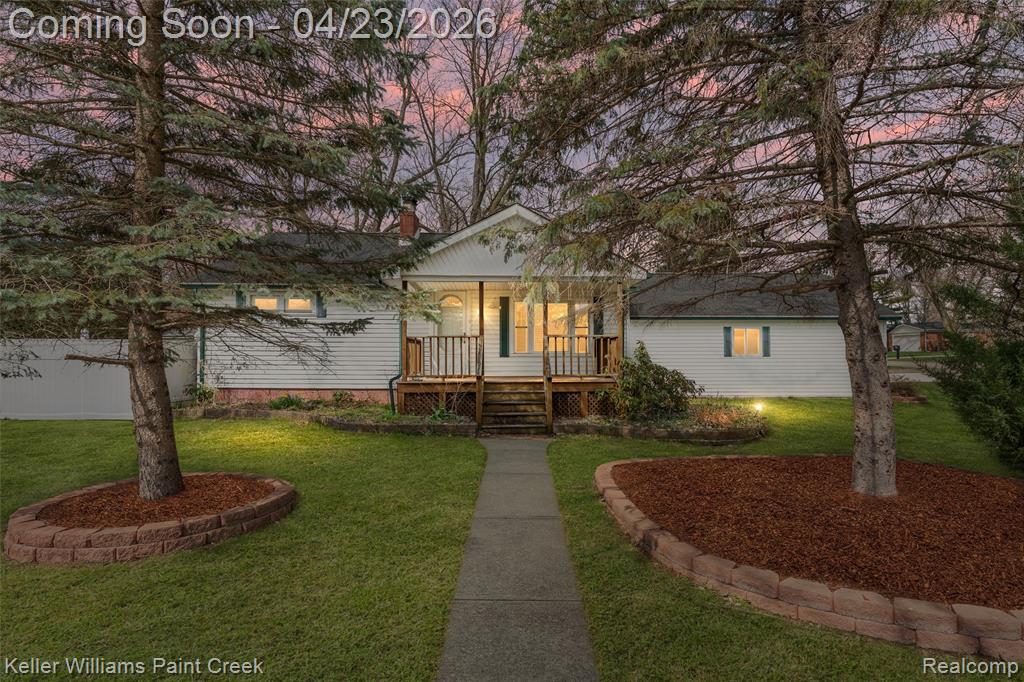 7572 Smale Street Washington, MI 48094 - Photo 1 of 48