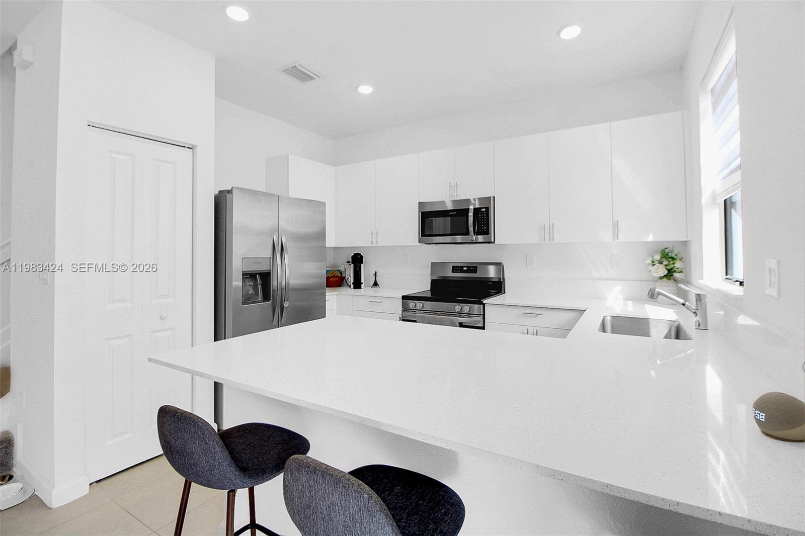 12866 Southwest 232nd Lane Homestead, FL 33032 - Photo 12 of 34