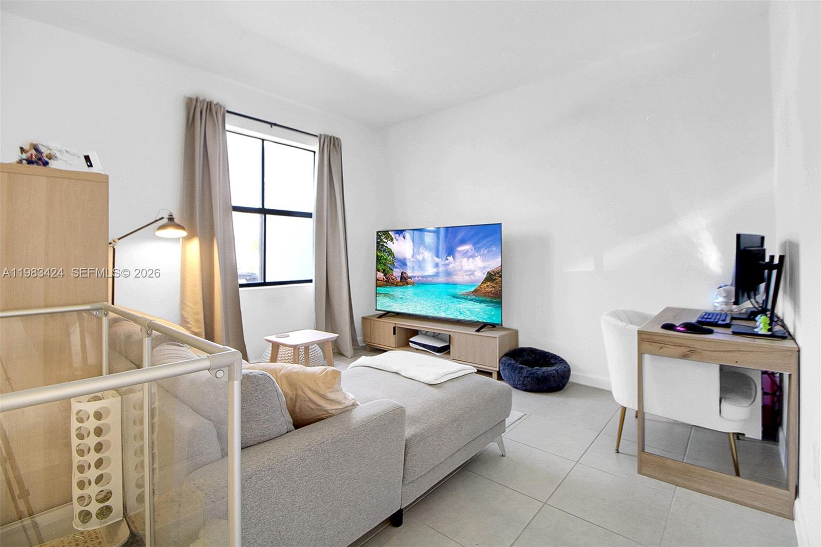 12866 Southwest 232nd Lane Homestead, FL 33032 - Photo 5 of 34