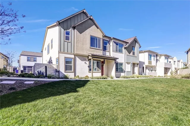 $749,900 | 27660 Ensemble Place, Valencia, CA 91381