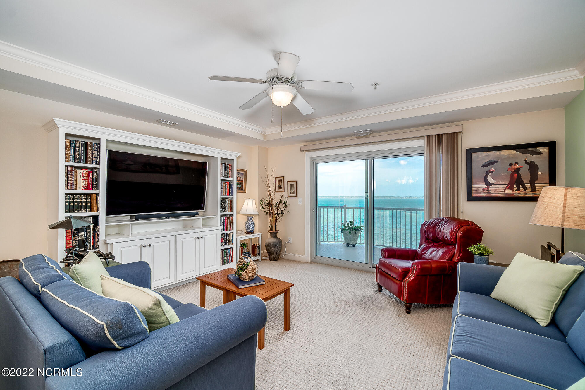 1550 Salter Path Road, Unit 508 Indian Beach, NC 28512 - Photo 2 of 46 Open concept living area