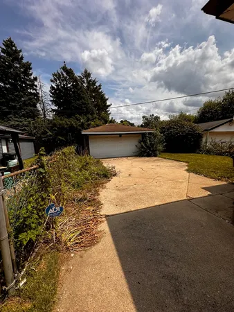 $122,000 | 14417 Dorchester Avenue, Dolton, IL 60419