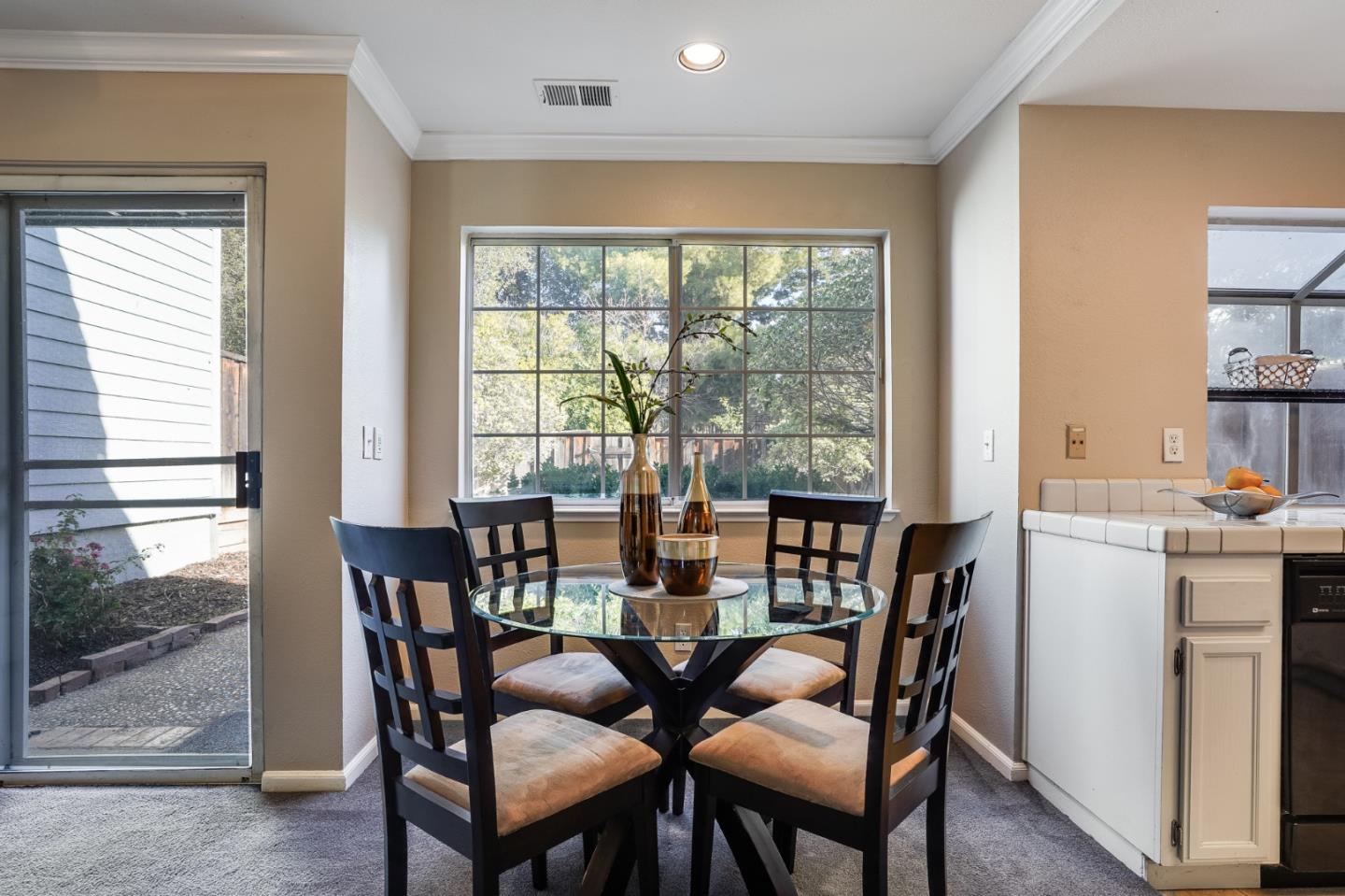 3985 Inverness Common Livermore, CA 94551 - Photo 9 of 25 Gallery Image 9