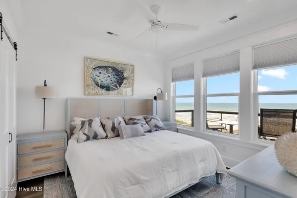 $3,200,000 | 8703 Ocean View Drive, Unit EAST, Emerald Isle, NC 28594