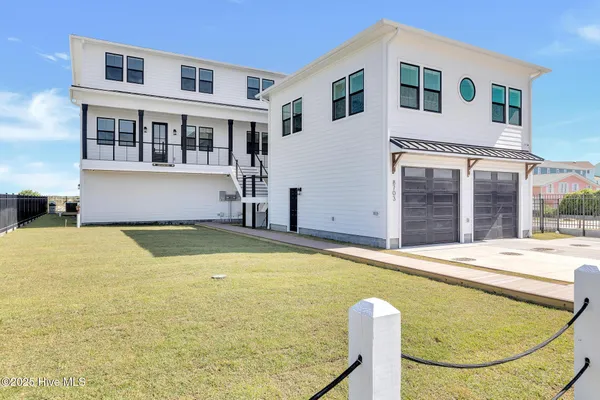 $3,200,000 | 8703 Ocean View Drive, Unit EAST, Emerald Isle, NC 28594