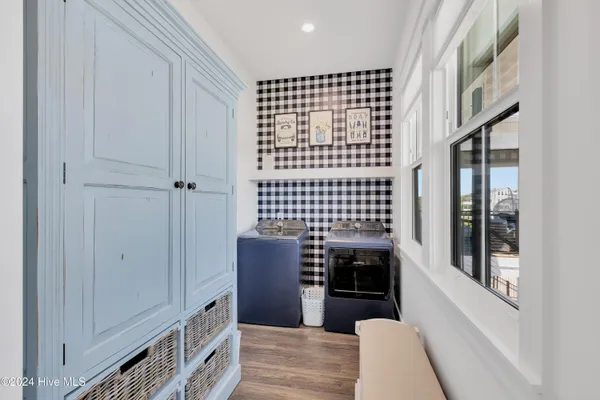 $3,200,000 | 8703 Ocean View Drive, Unit EAST, Emerald Isle, NC 28594