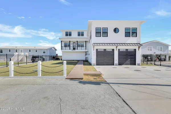 $3,200,000 | 8703 Ocean View Drive, Unit EAST, Emerald Isle, NC 28594