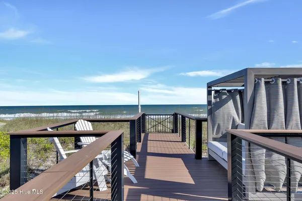 $3,200,000 | 8703 Ocean View Drive, Unit EAST, Emerald Isle, NC 28594