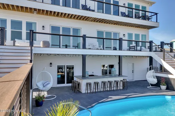 $3,200,000 | 8703 Ocean View Drive, Unit EAST, Emerald Isle, NC 28594