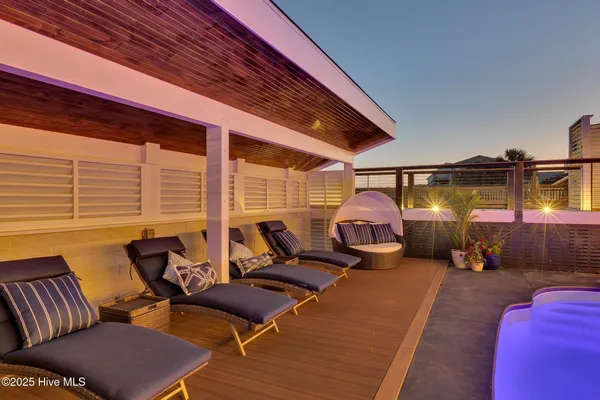 $3,200,000 | 8703 Ocean View Drive, Unit EAST, Emerald Isle, NC 28594