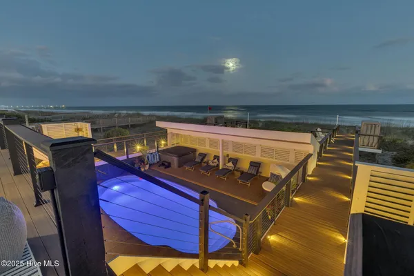 $3,200,000 | 8703 Ocean View Drive, Unit EAST, Emerald Isle, NC 28594