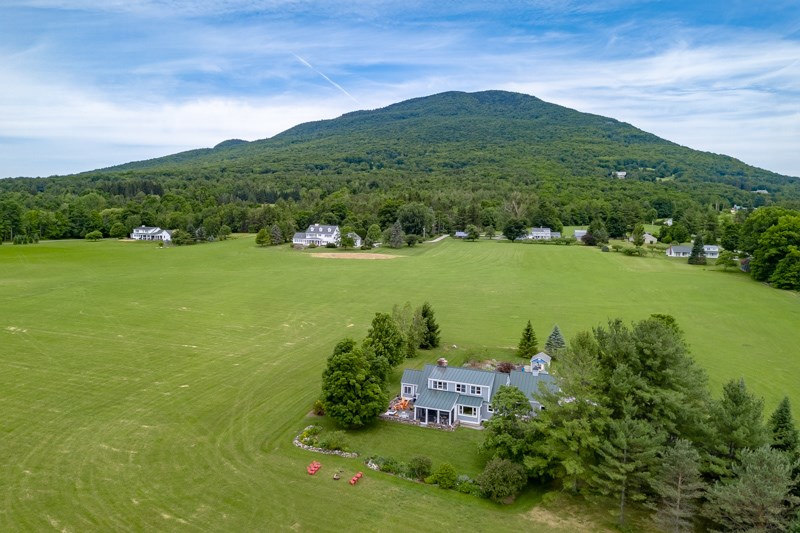 242 Overlook Road Dorset, VT 05251 - Photo 32 of 40 Gallery Image 32