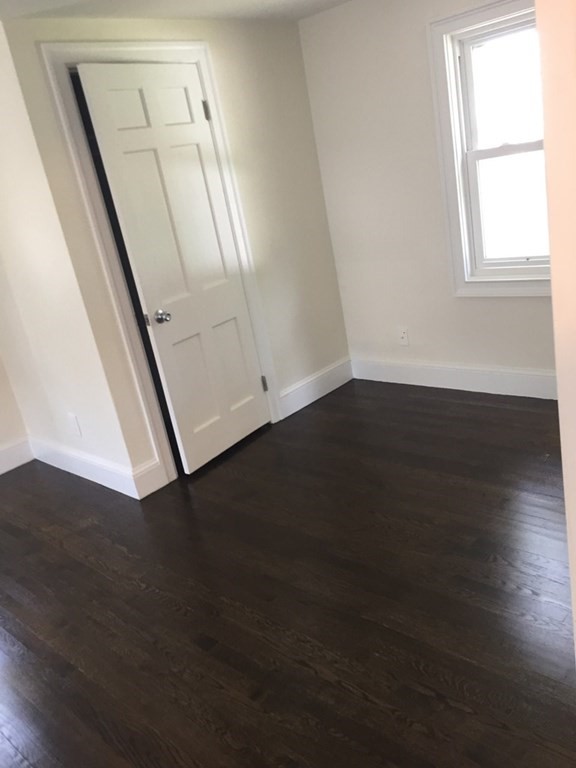 47 Groton Road Chelmsford, MA 01863 - Photo 7 of 32 Gallery Image 7