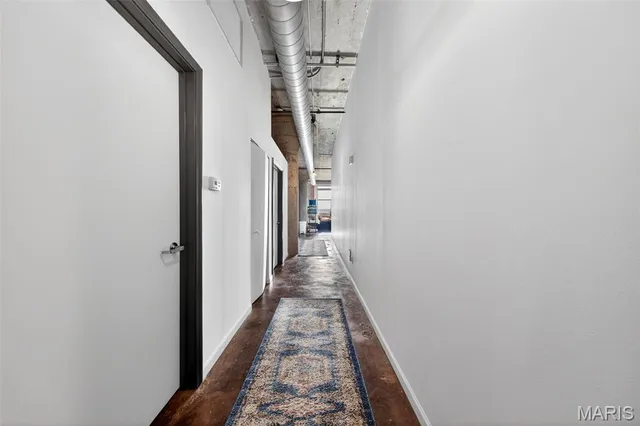 $130,000 | 1511 Locust Street, Unit 410, St. Louis, MO 63103