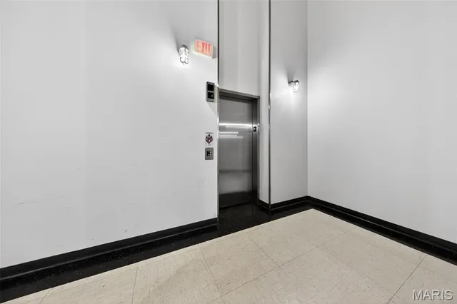 $130,000 | 1511 Locust Street, Unit 410, St. Louis, MO 63103