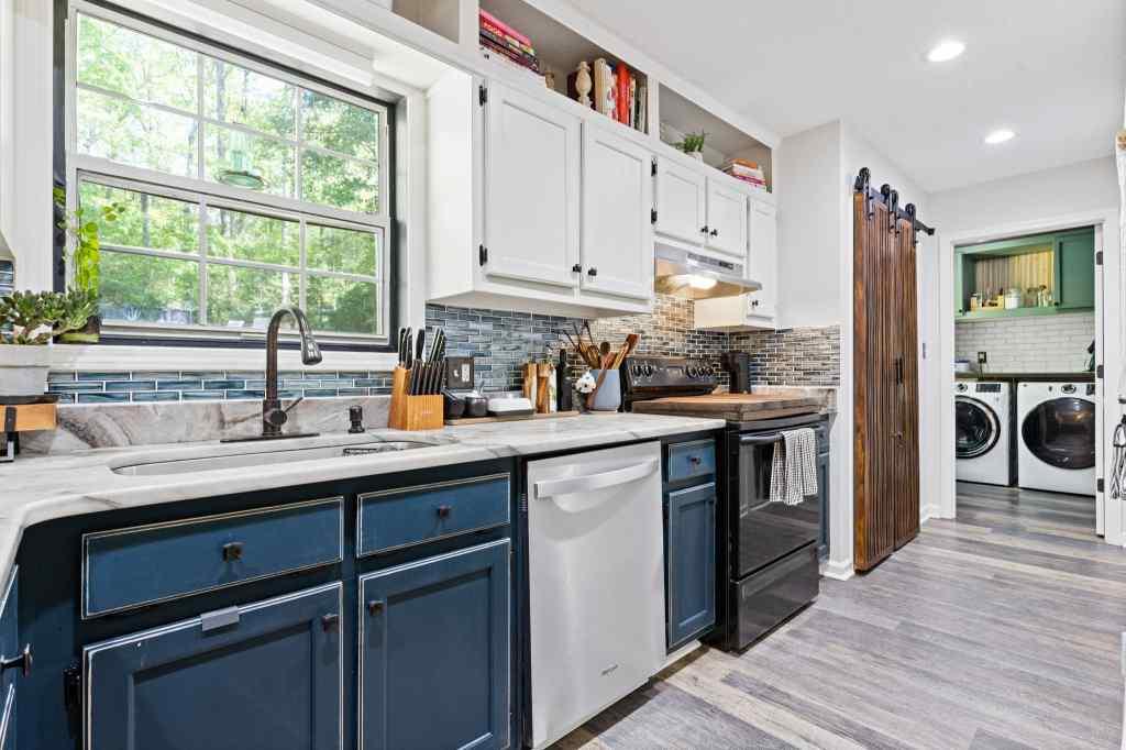 5040 Bird Road Gainesville, GA 30506 - Photo 12 of 52