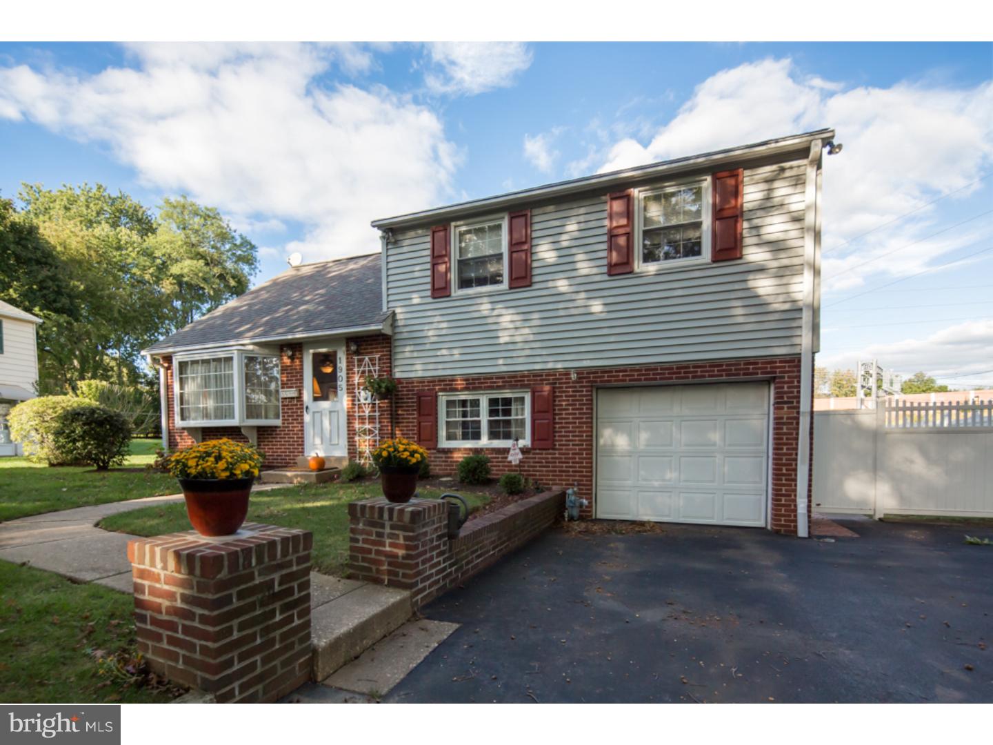 1905 Hemlock Road Flourtown, PA 19031 - Photo 2 of 17 Gallery Image 2