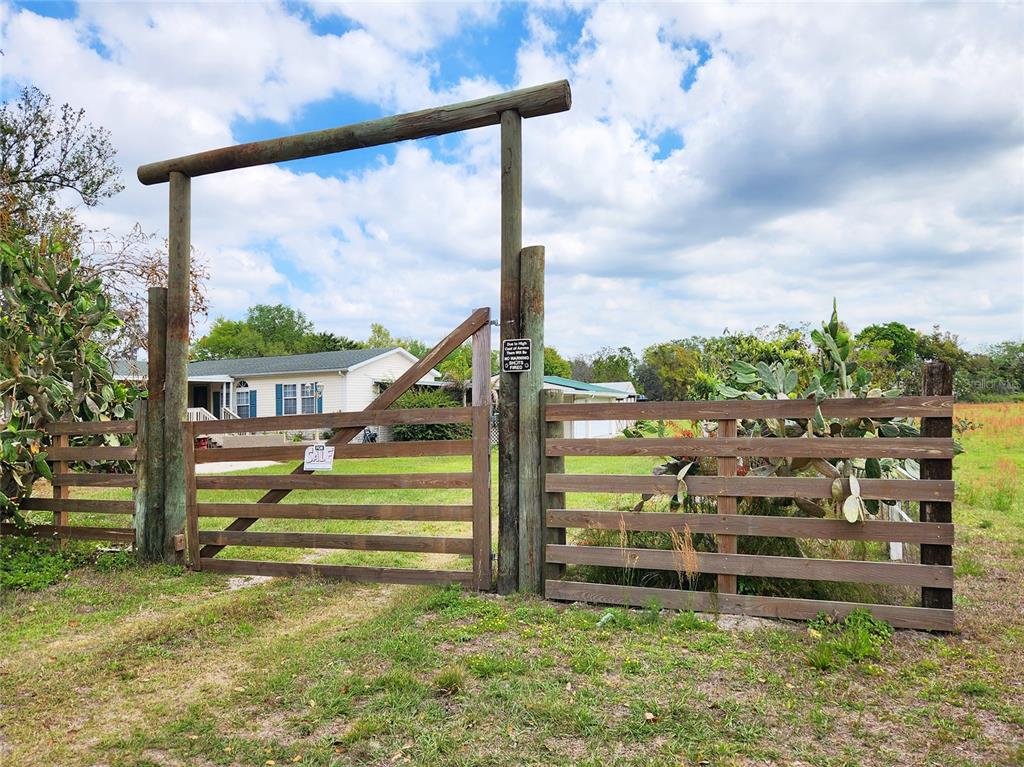 3550 Coats Road Zephyrhills, FL 33541 - Photo 69 of 71