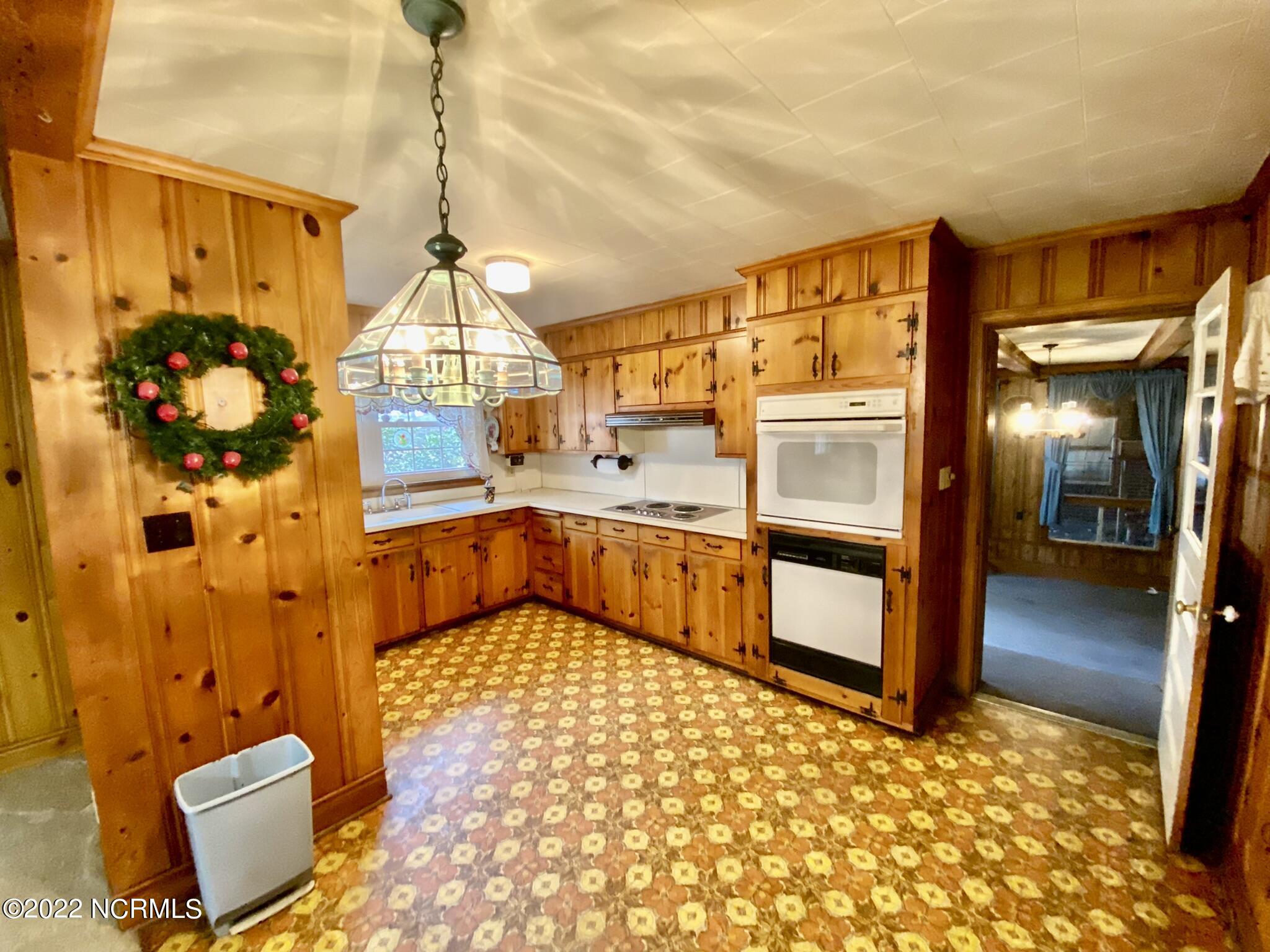 4456 Poplar Point Road Williamston, NC 27892 - Photo 12 of 72 IMG_5619