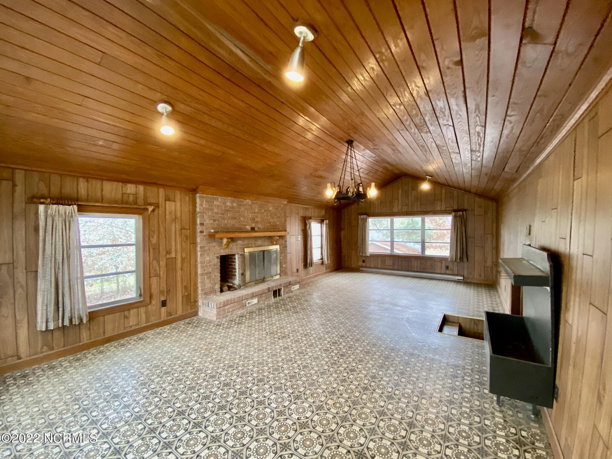 4456 Poplar Point Road Williamston, NC 27892 - Photo 49 of 72 IMG_5662
