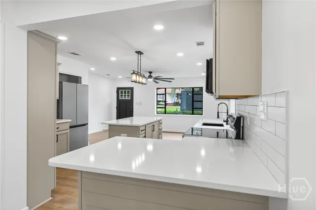 $305,000 | 1510 East 56th Street, Savannah, GA 31404