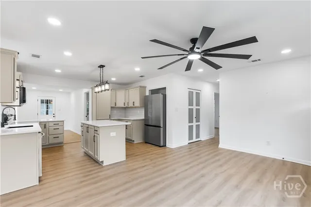 $305,000 | 1510 East 56th Street, Savannah, GA 31404