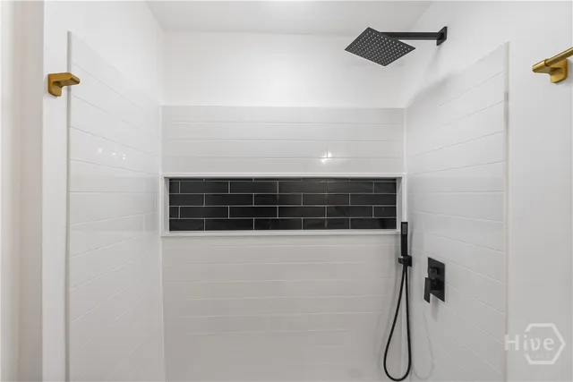 $305,000 | 1510 East 56th Street, Savannah, GA 31404