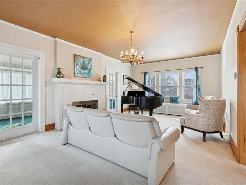 2311 12th Street Moline, IL 61265 - Photo 14 of 57